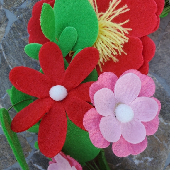 🟡 Spring & Summer Floral Wreath – Pick Any 2 for $25! - Picture 9 of 11